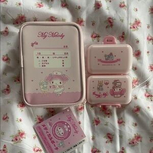 My Melody Pill case + pouch
